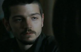 Zavodljiva plavuša čarape miluje se s