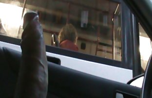 Dva tipa su pržili seksi bebu.