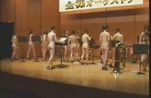 Asian vara svoju ženu sa svojom mladom djevojkom