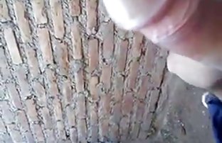 Seks ruske školske djece u bazenu