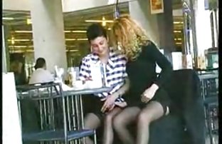 18-godišnja ljepota liže film djevojke